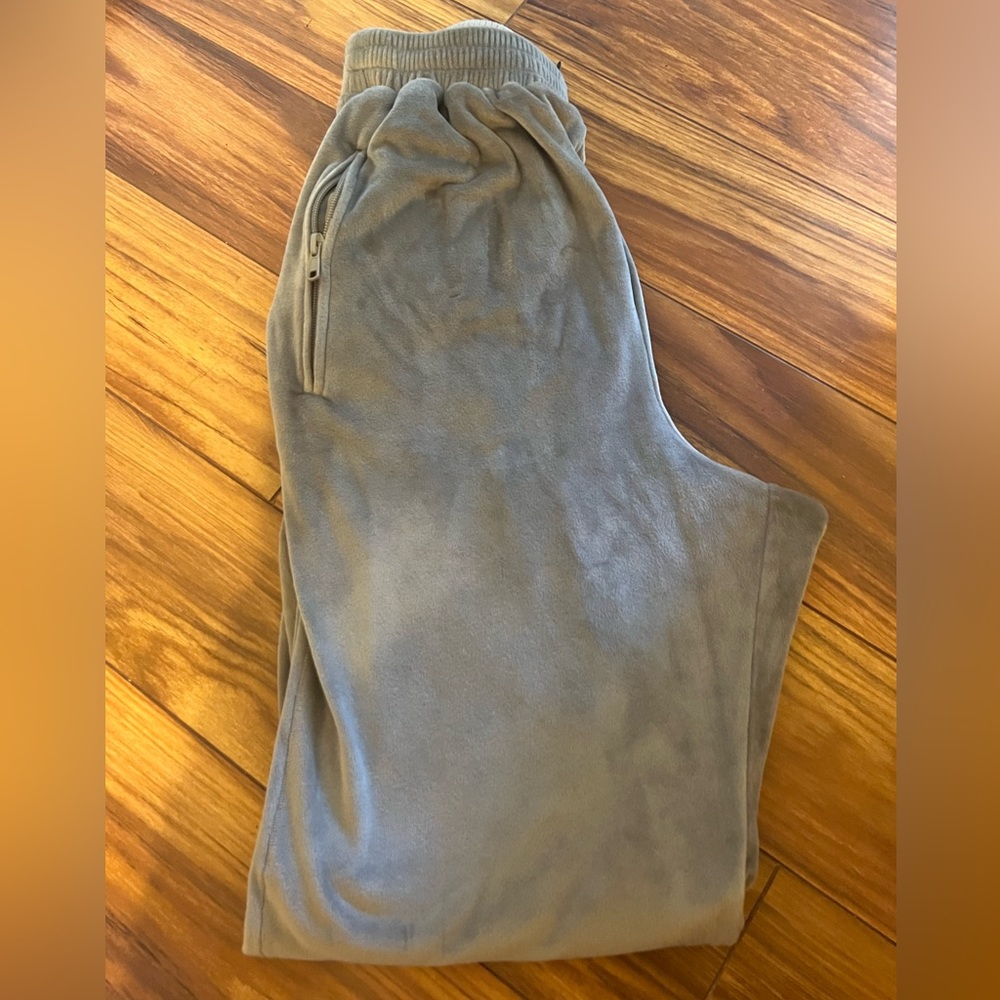 Skims velour grey sweatpants